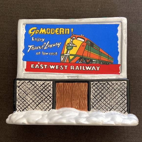 Roadside Billboard - Christmas Valley Collection-1993 (East West Railway) - Picture 4 of 7